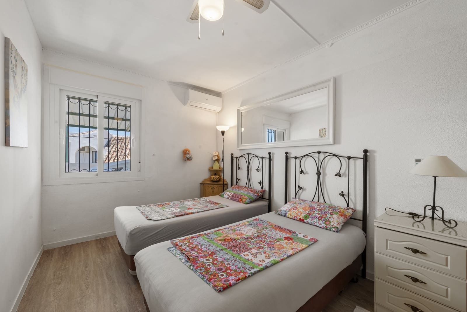 6 soverom Villa til salgs i La Cala de Mijas med svømmebasseng garasje - € 1 795 000 (Ref: 9129386)