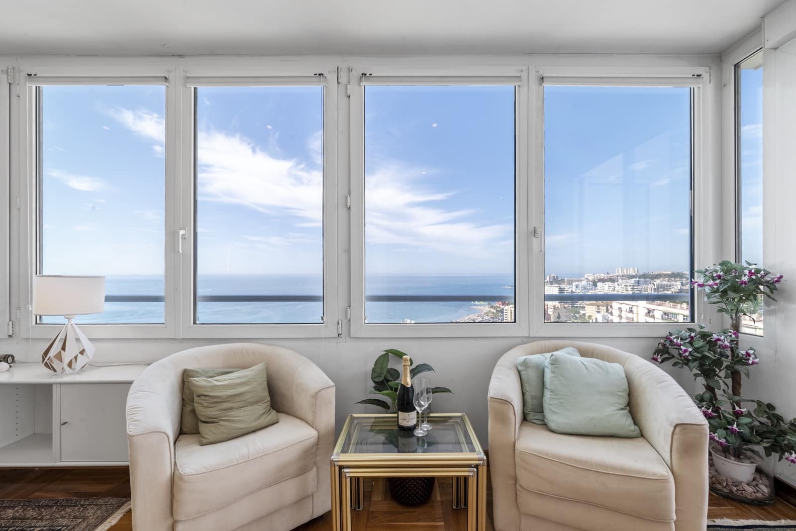 2 sypialnia Penthouse na sprzedaż w Benalmadena Costa z basenem garażem - 699 000 € (Ref: 9132015)
