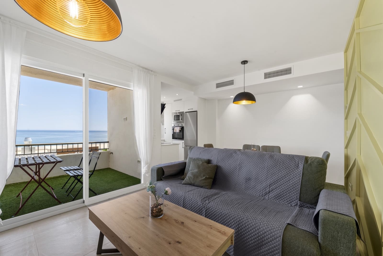 2 slaapkamer Appartement te koop in Fuengirola met garage - € 540.000 (Ref: 9132017)