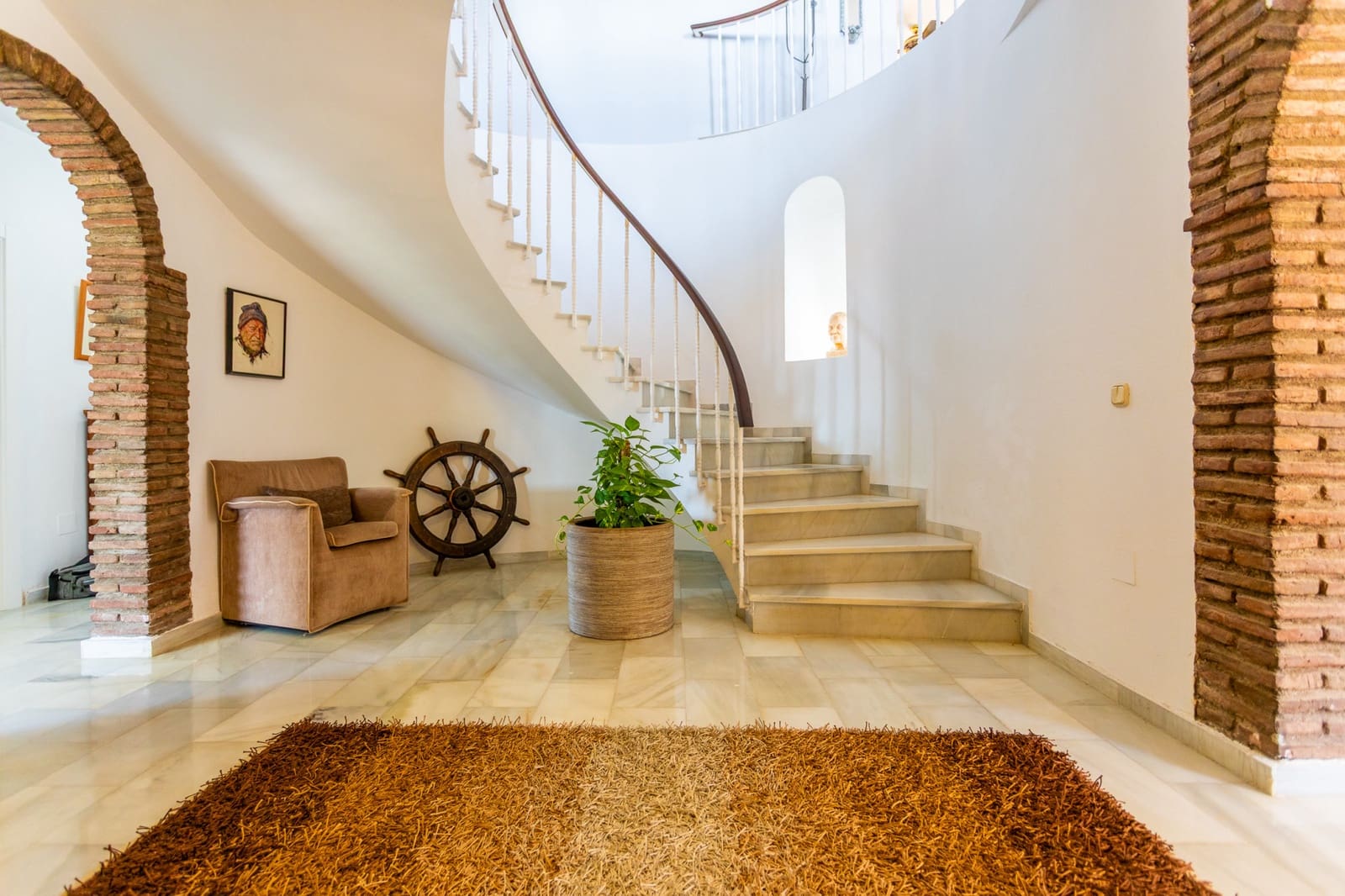 5 soveværelse Villa til salg i Calahonda med swimmingpool garage - € 1.100.000 (Ref: 9153547)