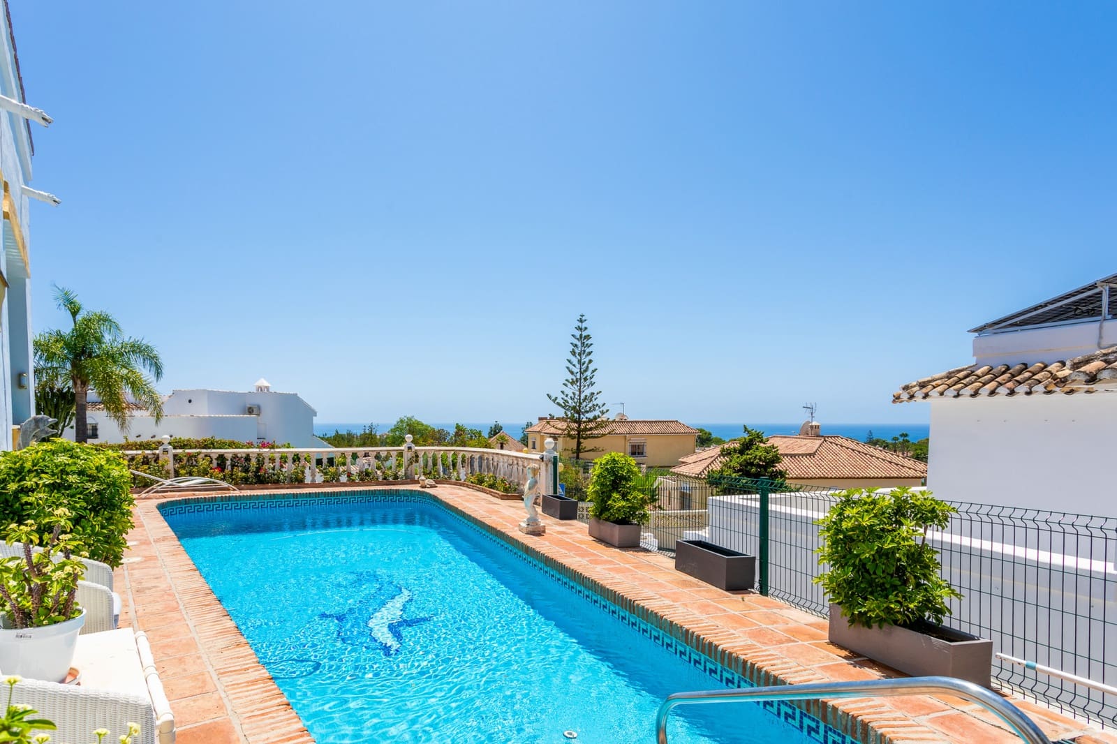 5 soveværelse Villa til salg i Calahonda med swimmingpool garage - € 1.100.000 (Ref: 9153547)