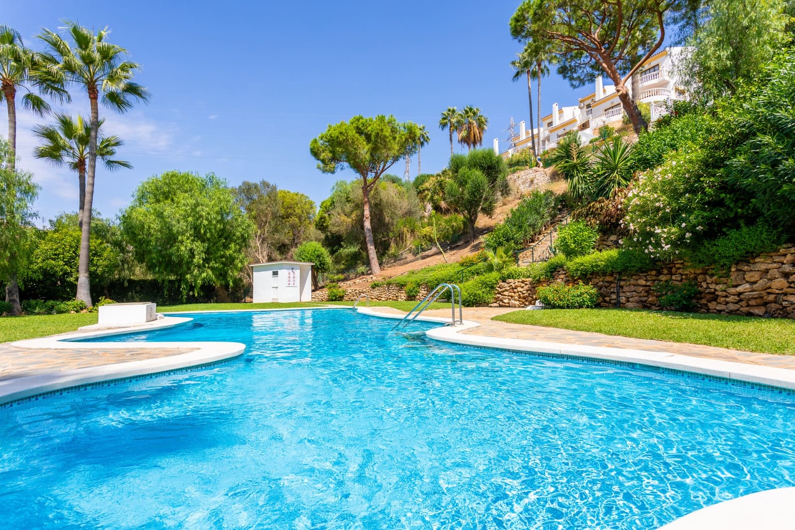 5 soveværelse Villa til salg i Calahonda med swimmingpool garage - € 1.100.000 (Ref: 9153547)