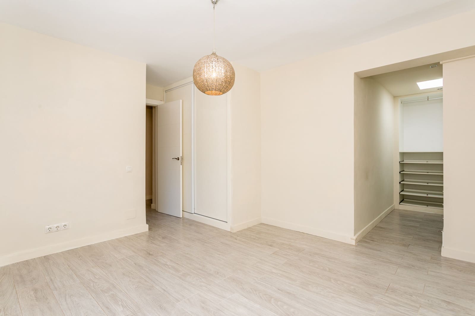 3 bedroom Villa for sale in Calahonda with pool garage - € 695,000 (Ref: 9159202)