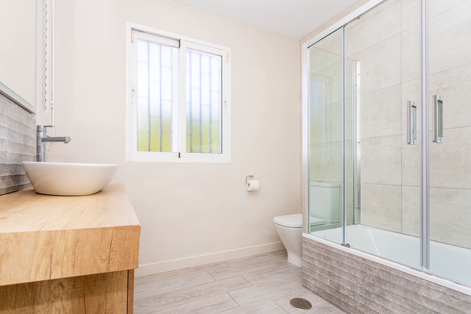 3 bedroom Villa for sale in Calahonda with pool garage - € 695,000 (Ref: 9159202)