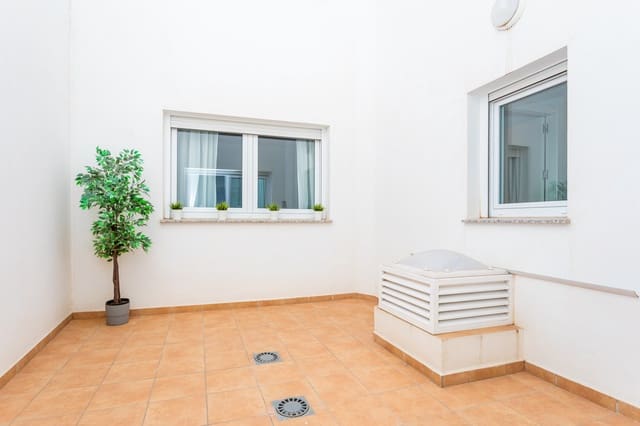 17 bedroom Hotel for sale in La Cala de Mijas, Mijas with garage - € 5,450,000 (Ref: 9166773)