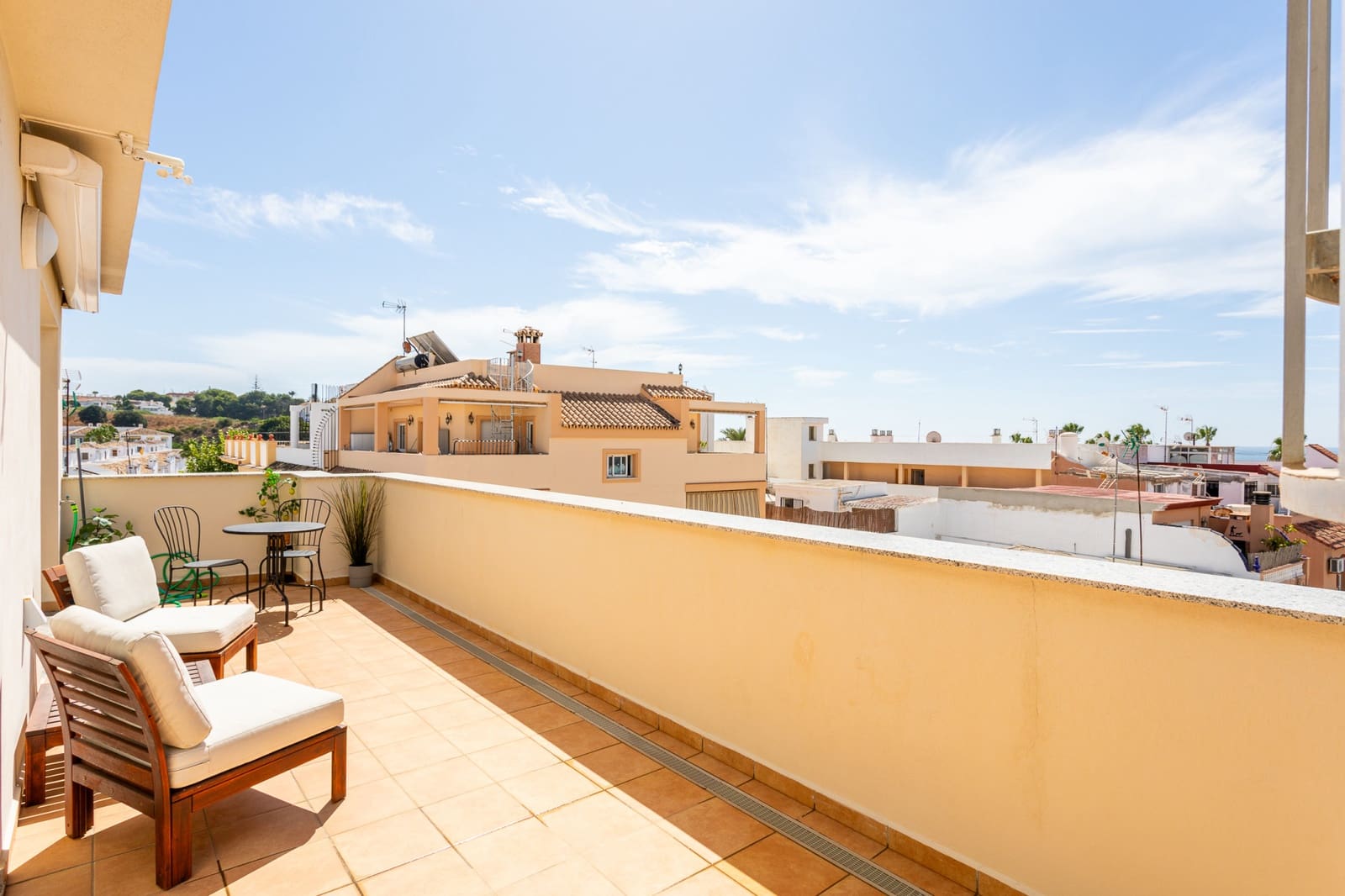 17 soveværelse Hotel til salg i La Cala de Mijas med garage - € 5.450.000 (Ref: 9166773)