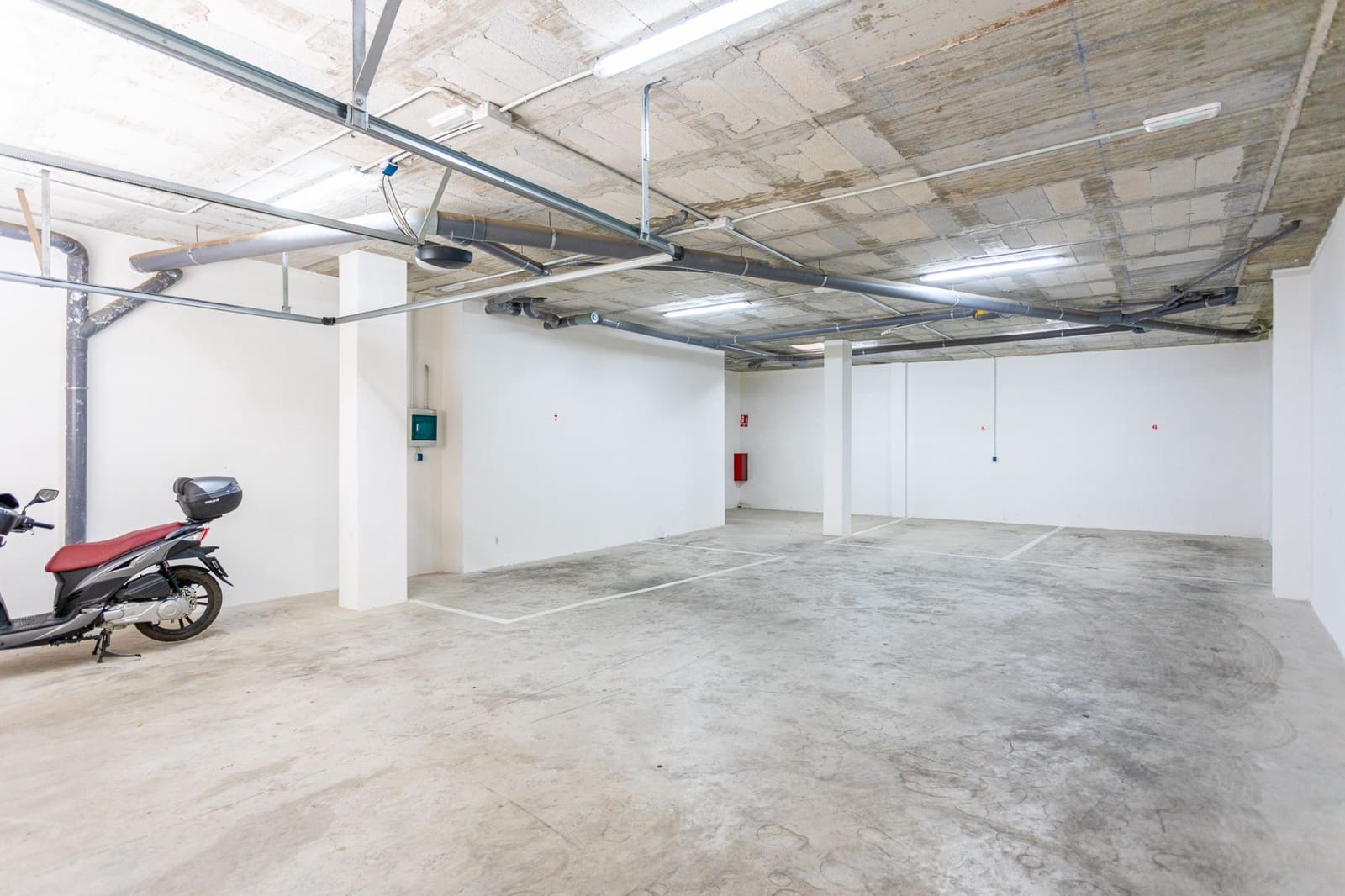 17 soveværelse Hotel til salg i La Cala de Mijas med garage - € 5.450.000 (Ref: 9166773)