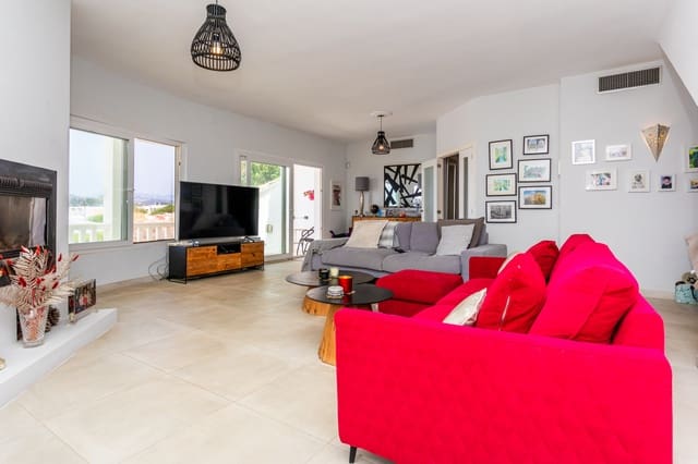 5 soverom Villa til salgs i El Chaparral, Mijas med svømmebasseng garasje - € 1 450 000 (Ref: 9172681)