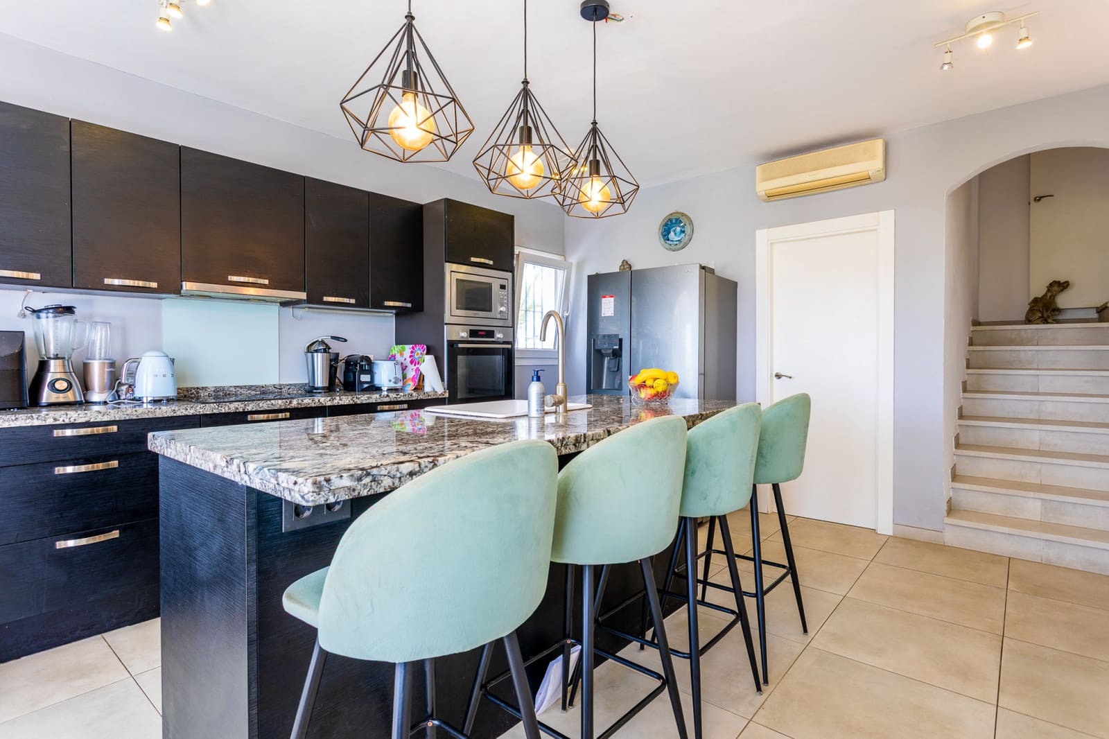 5 bedroom Villa for sale in El Chaparral with pool garage - € 1,450,000 (Ref: 9172681)