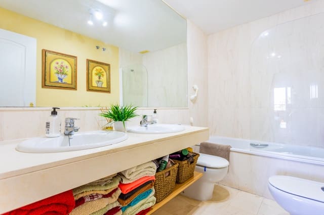 1 slaapkamer Appartement te koop in Calahonda, Mijas met zwembad garage - € 420.000 (Ref: 9186569)