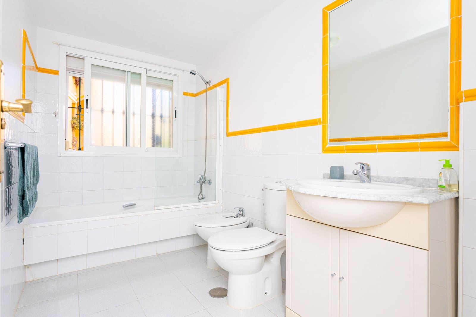 3 soveværelse Lejlighed til salg i Riviera del Sol med swimmingpool garage - € 330.000 (Ref: 9187902)