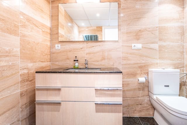 3 slaapkamer Appartement te koop in Riviera del Sol, Mijas met zwembad garage - € 330.000 (Ref: 9187902)