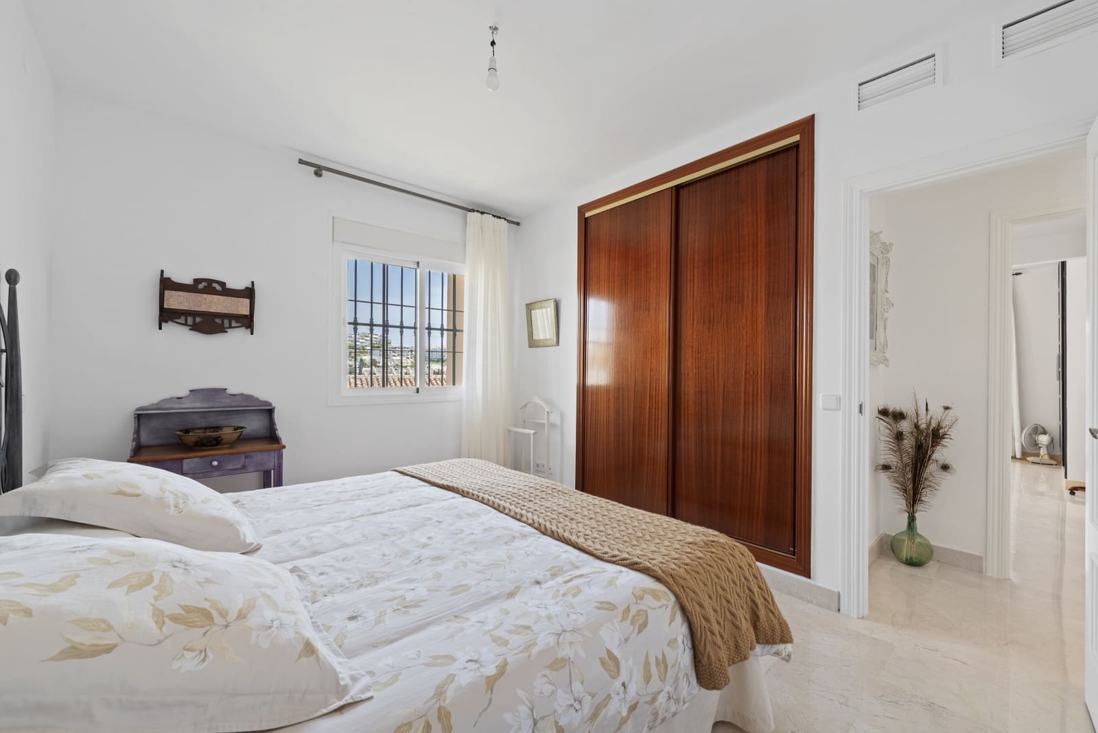 3 soverom Villa til salgs i Riviera del Sol med svømmebasseng garasje - € 749 000 (Ref: 9191993)