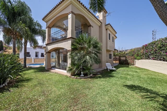 3 soverom Villa til salgs i Riviera del Sol, Mijas med svømmebasseng garasje - € 749 000 (Ref: 9191993)