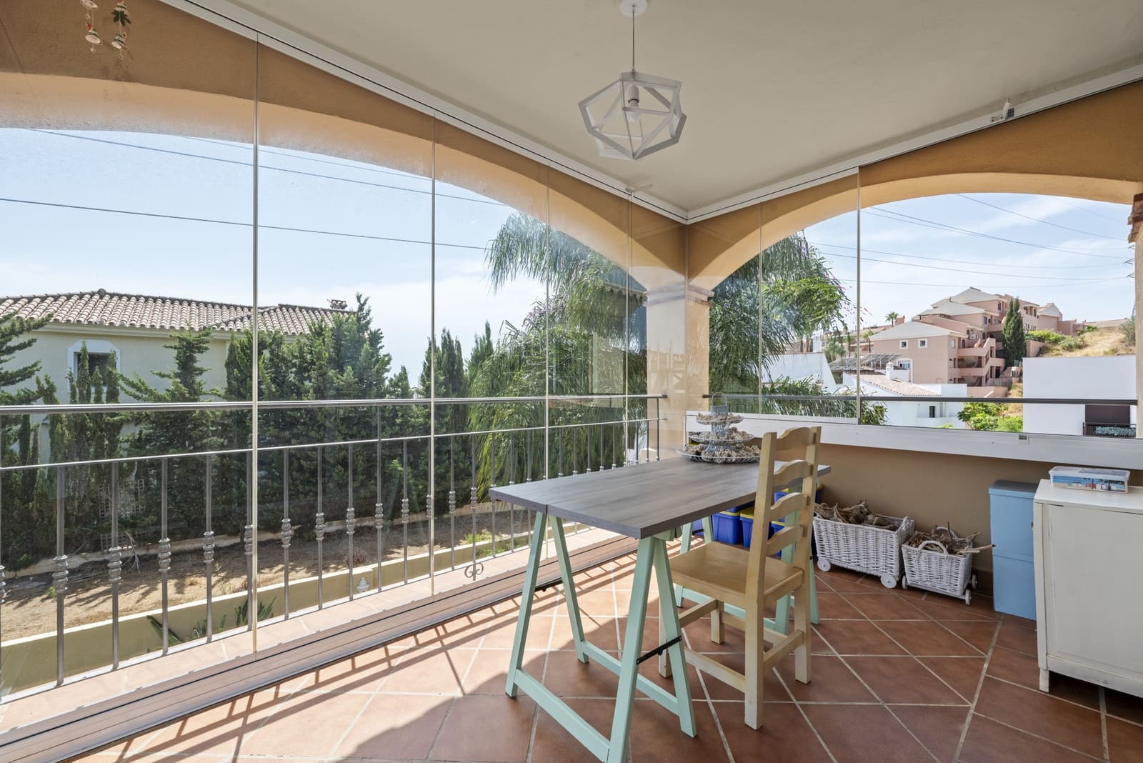 3 slaapkamer Villa te koop in Riviera del Sol met zwembad garage - € 749.000 (Ref: 9191993)