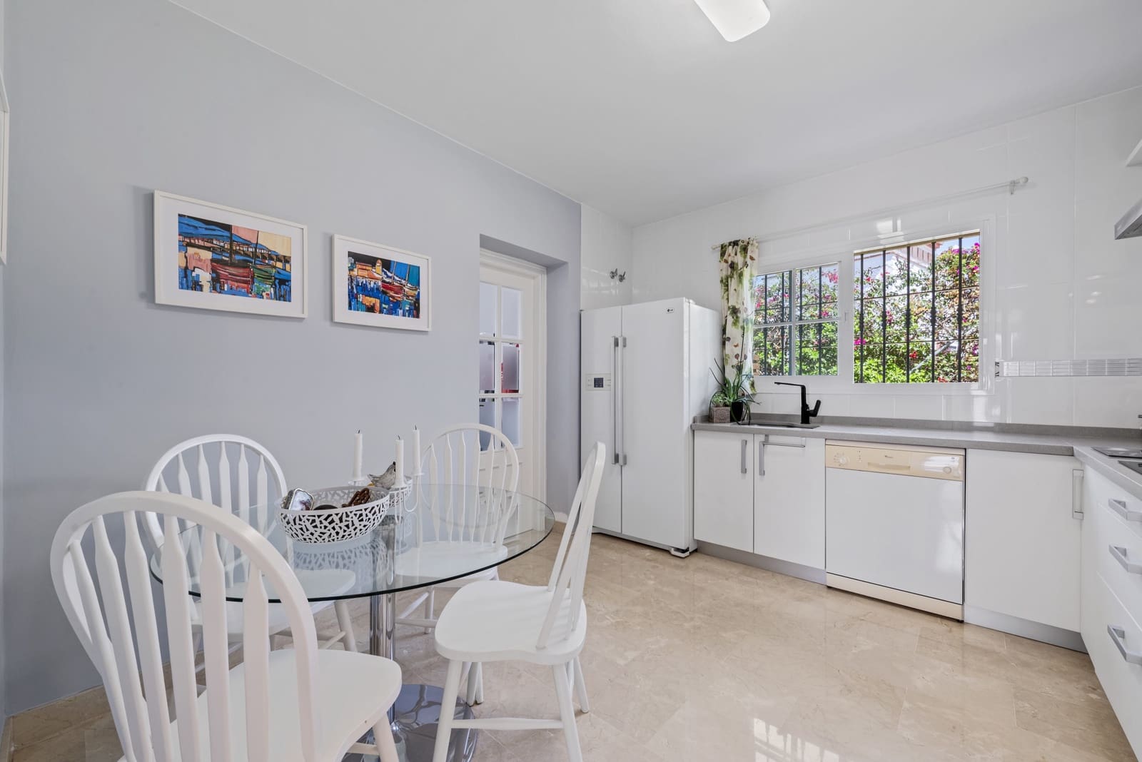3 slaapkamer Villa te koop in Riviera del Sol met zwembad garage - € 749.000 (Ref: 9191993)