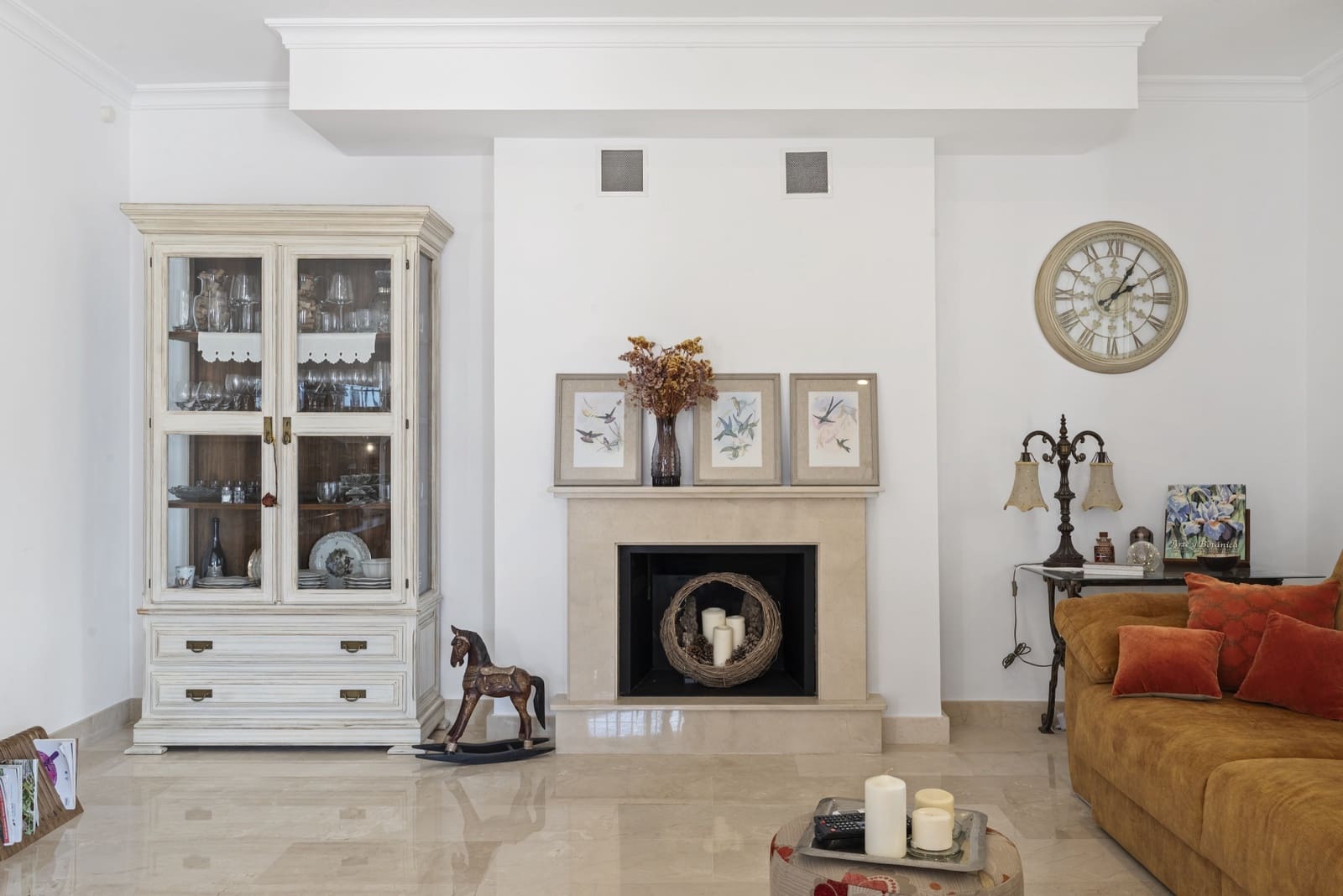 3 slaapkamer Villa te koop in Riviera del Sol met zwembad garage - € 749.000 (Ref: 9191993)