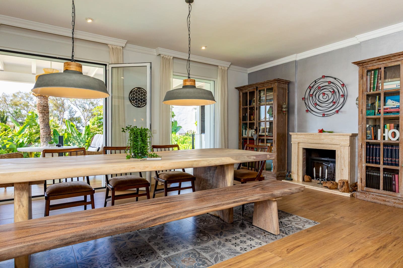 6 soveværelse Villa til salg i Calahonda med swimmingpool garage - € 1.600.000 (Ref: 9208003)