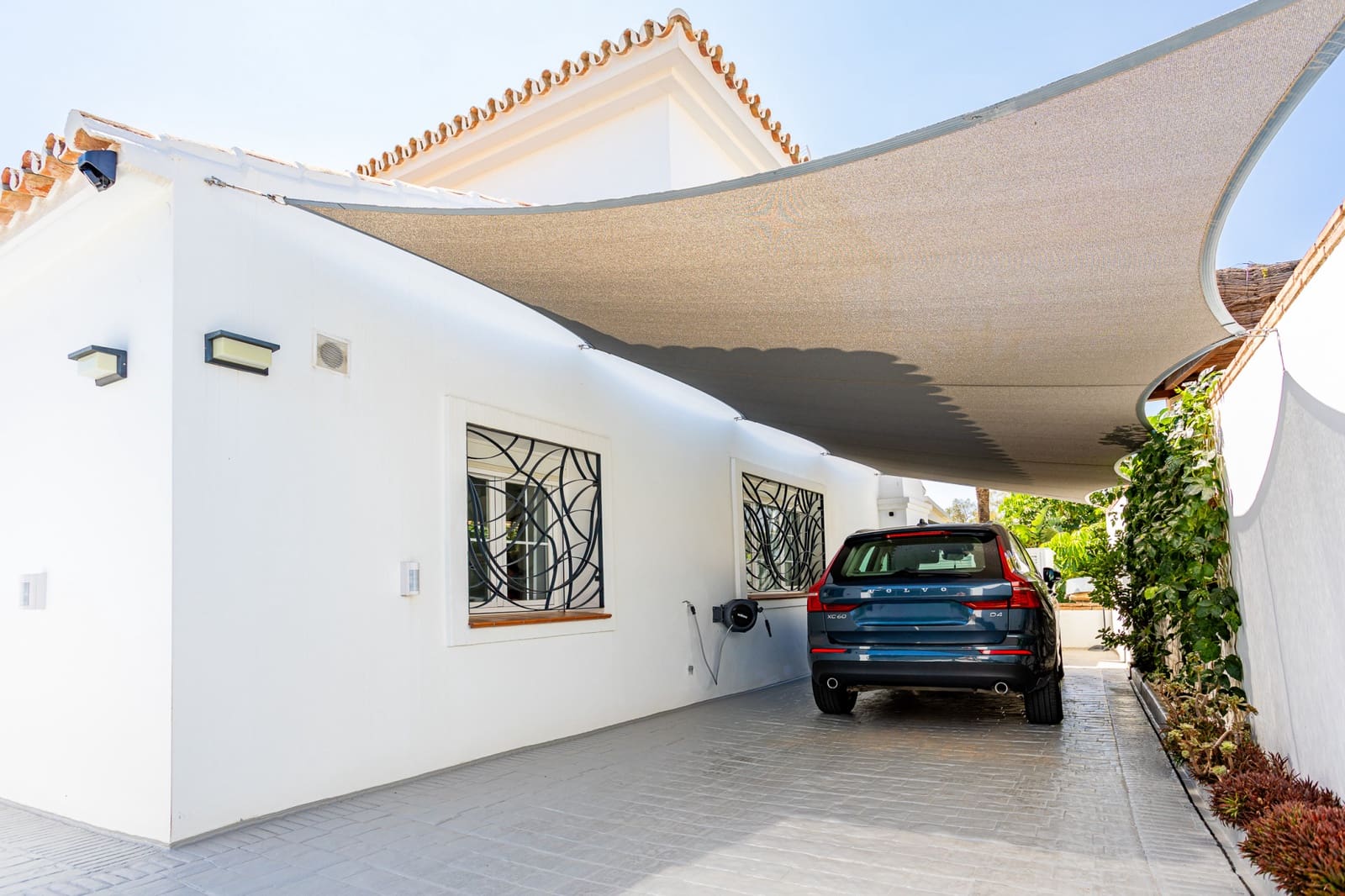 6 soveværelse Villa til salg i Calahonda med swimmingpool garage - € 1.600.000 (Ref: 9208003)