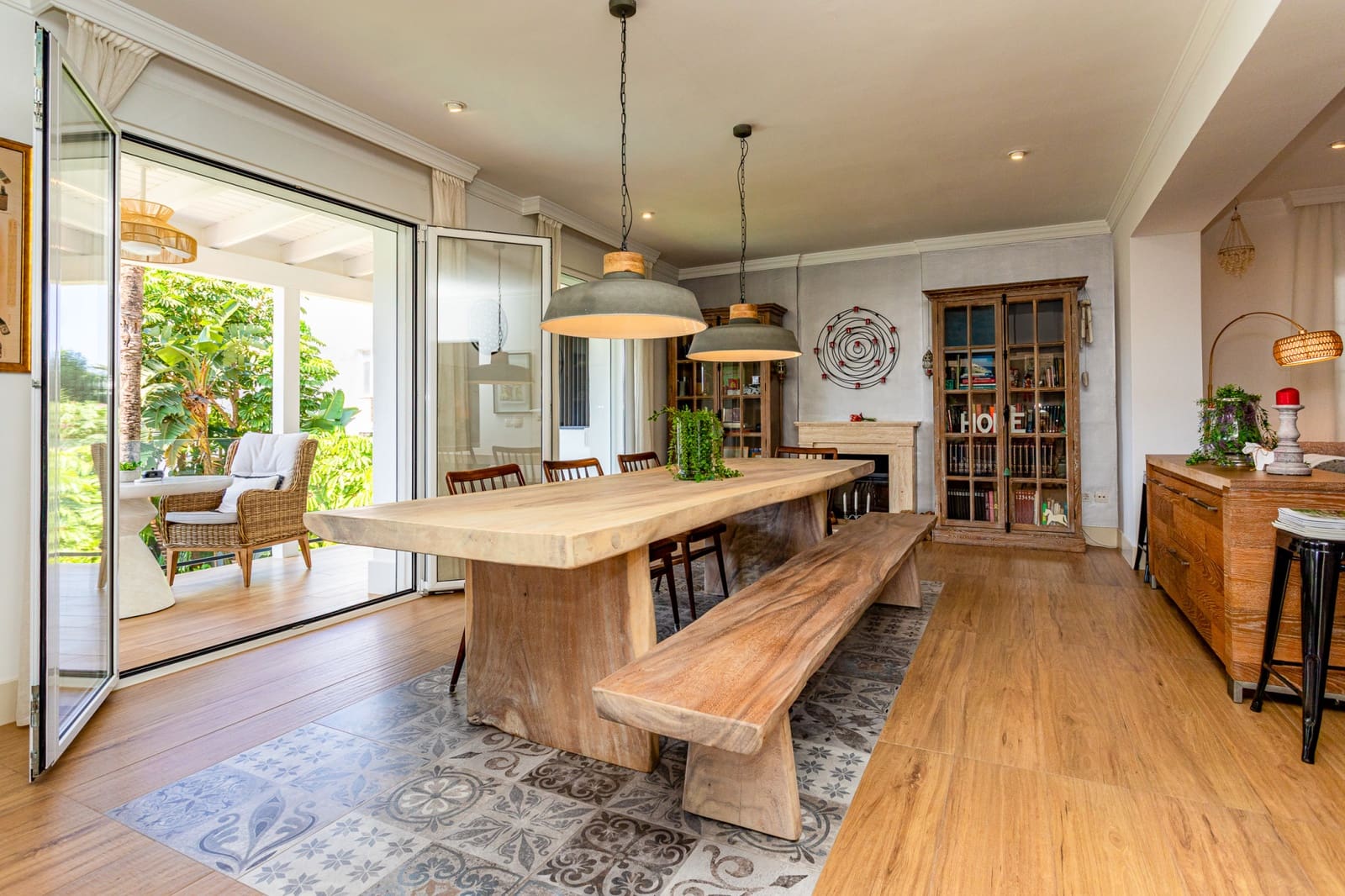 6 soveværelse Villa til salg i Calahonda med swimmingpool garage - € 1.600.000 (Ref: 9208003)