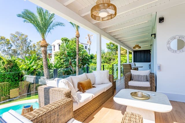 6 soverom Villa til salgs i Calahonda, Mijas med svømmebasseng garasje - € 1 600 000 (Ref: 9208003)