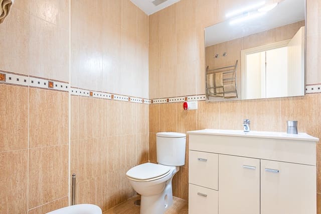 Apartamento de 2 habitaciones en Calahonda, Mijas en venta con piscina garaje - 349.000 € (Ref: 9232078)