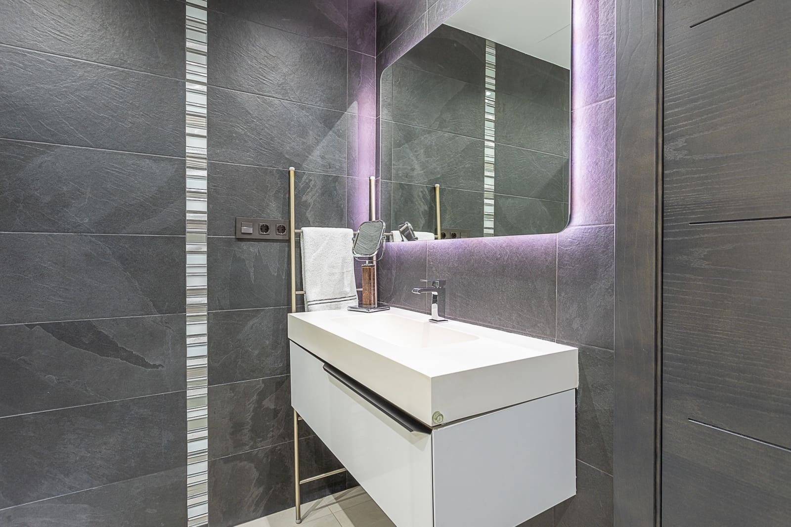 3 soverom Villa til salgs i Mijas Costa med svømmebasseng garasje - € 1 485 000 (Ref: 9256628)