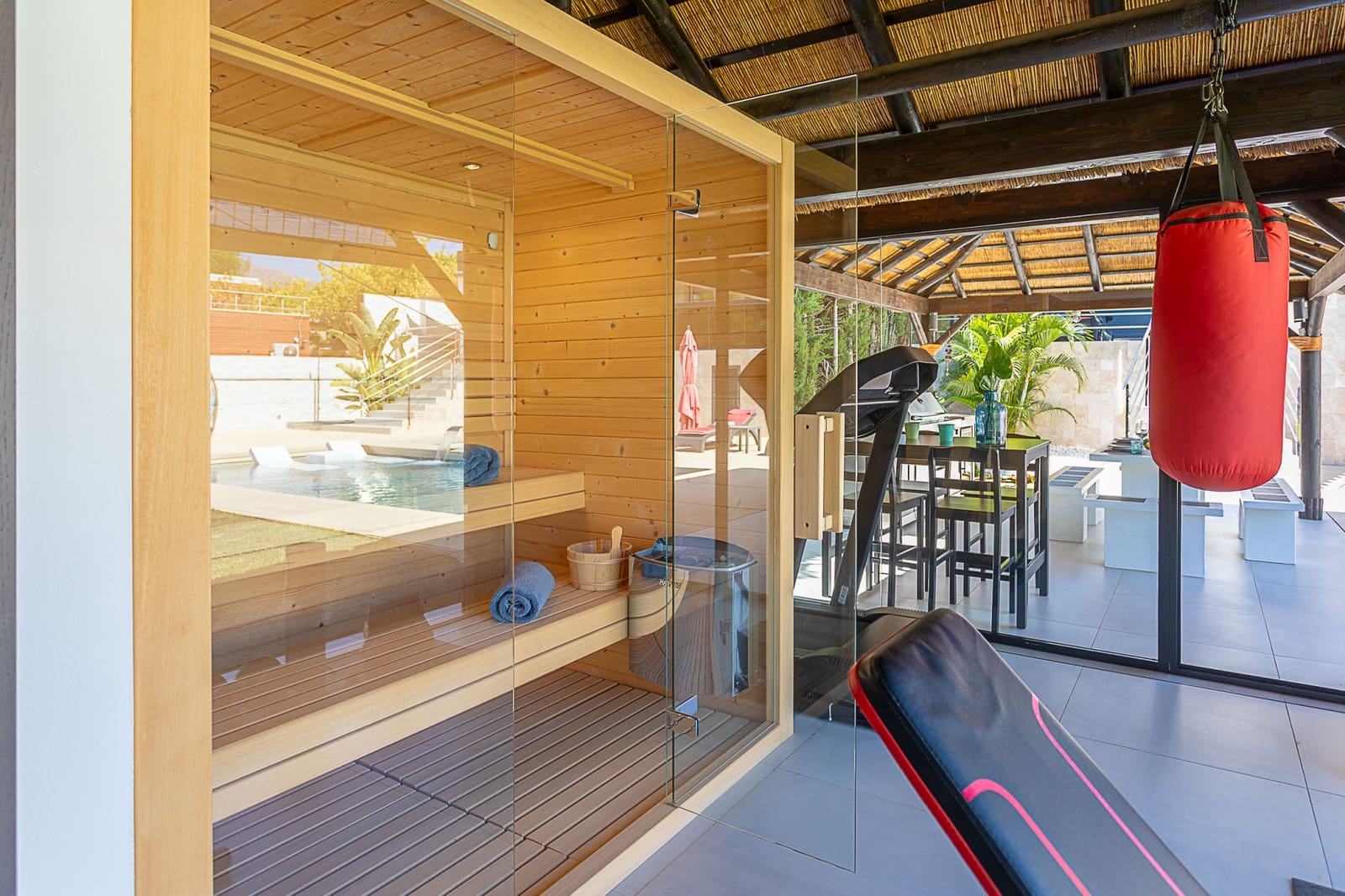 3 soverom Villa til salgs i Mijas Costa med svømmebasseng garasje - € 1 485 000 (Ref: 9256628)