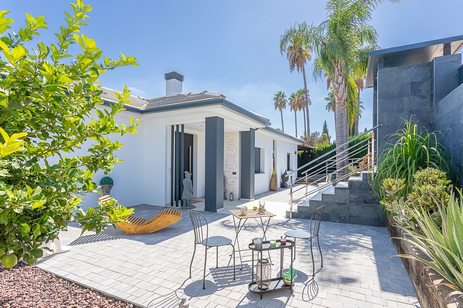 3 soverom Villa til salgs i Mijas Costa med svømmebasseng garasje - € 1 485 000 (Ref: 9256628)