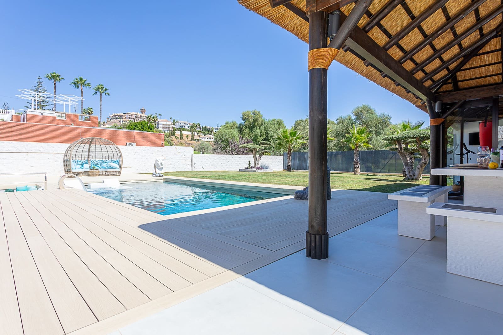 3 soverom Villa til salgs i Mijas Costa med svømmebasseng garasje - € 1 485 000 (Ref: 9256628)