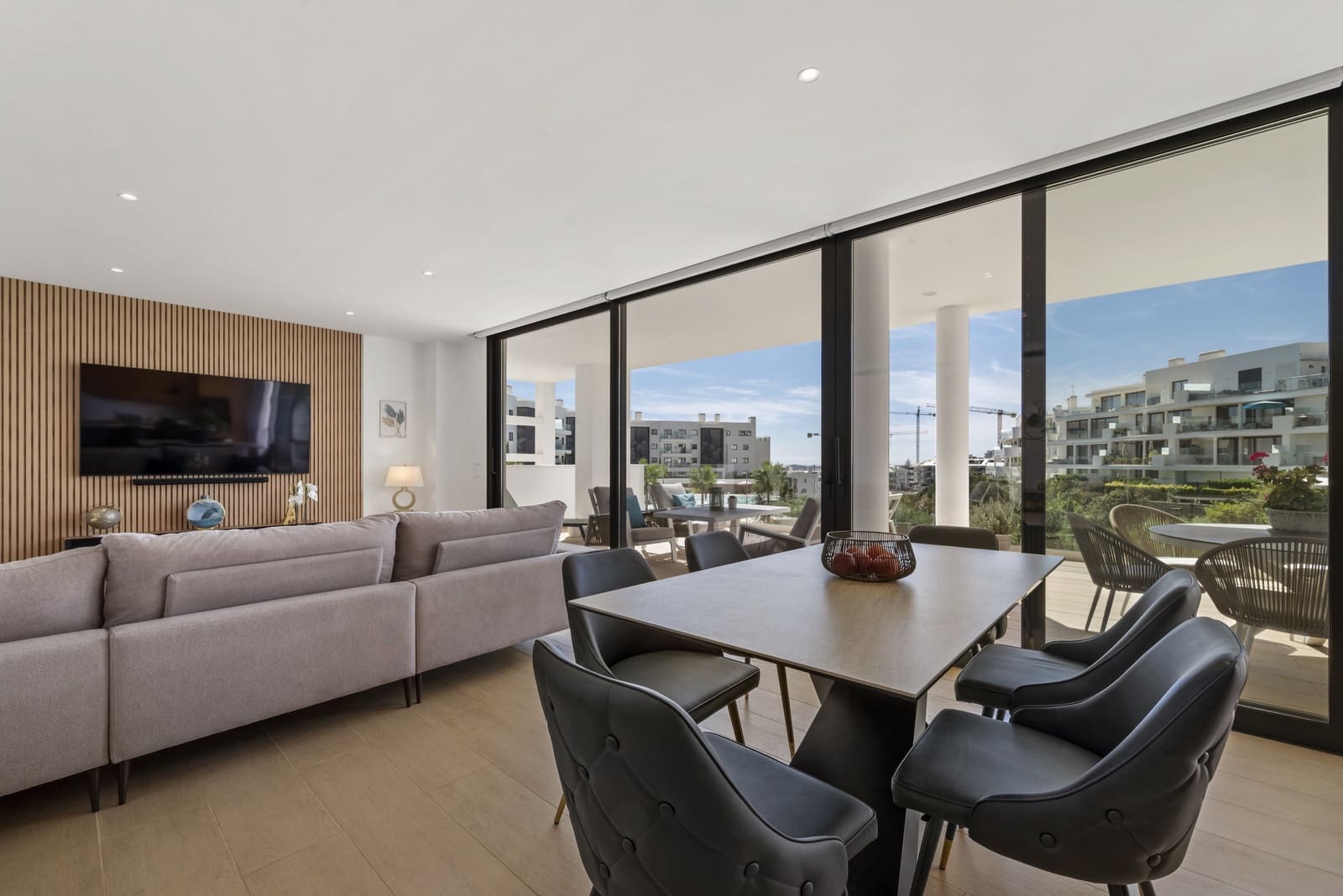 3 soveværelse Lejlighed til salg i Fuengirola med swimmingpool garage - € 799.000 (Ref: 9262097)