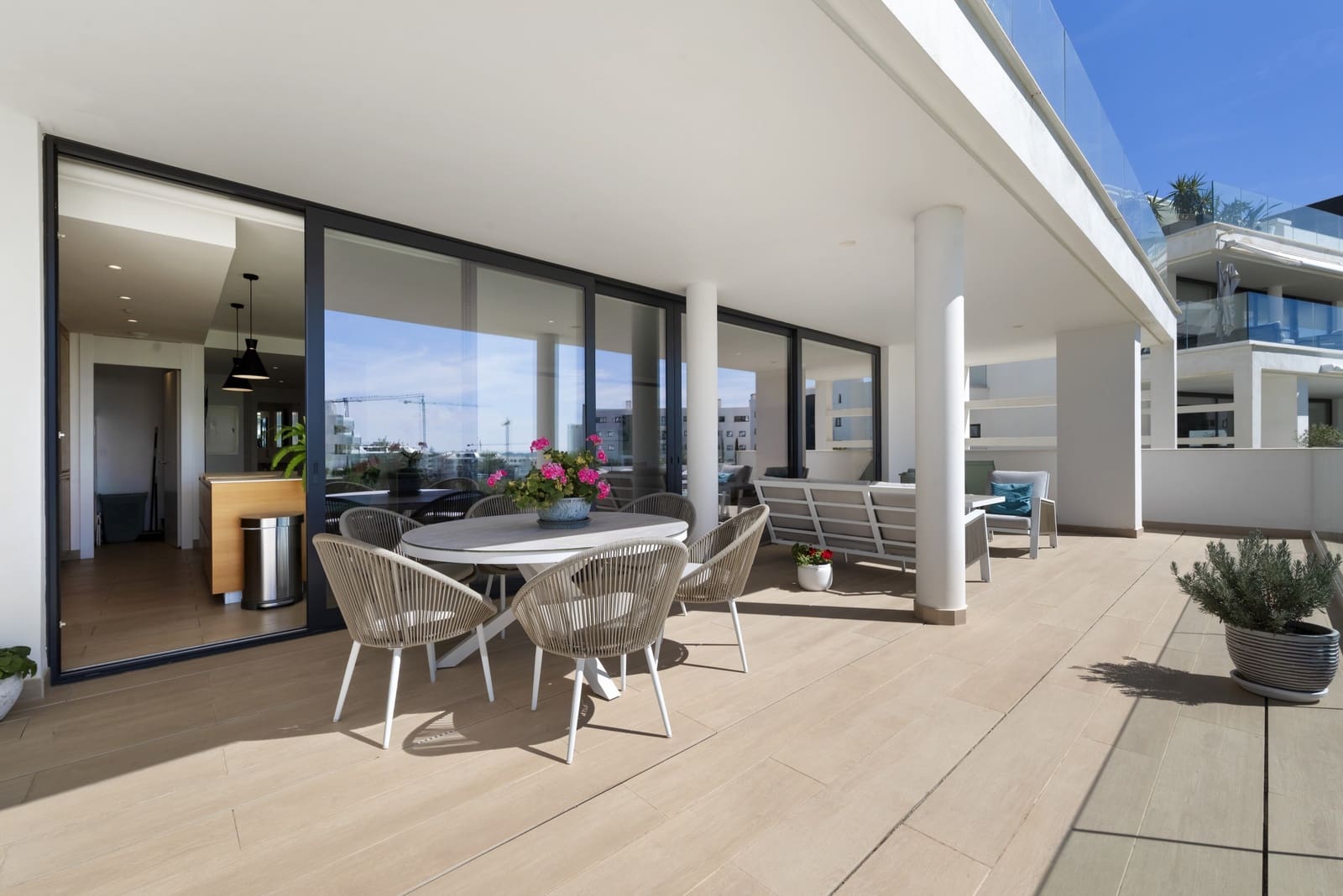 3 soveværelse Lejlighed til salg i Fuengirola med swimmingpool garage - € 799.000 (Ref: 9262097)