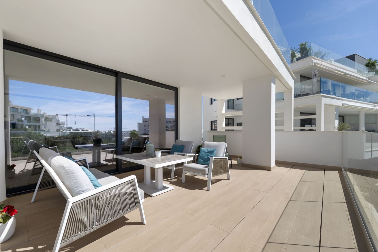 3 soveværelse Lejlighed til salg i Fuengirola med swimmingpool garage - € 799.000 (Ref: 9262097)