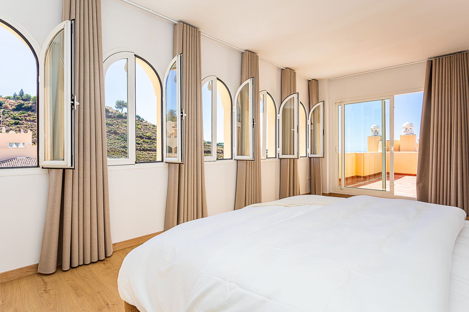 3 soveværelse Penthouse til salg i Marbella med swimmingpool garage - € 725.000 (Ref: 9263926)