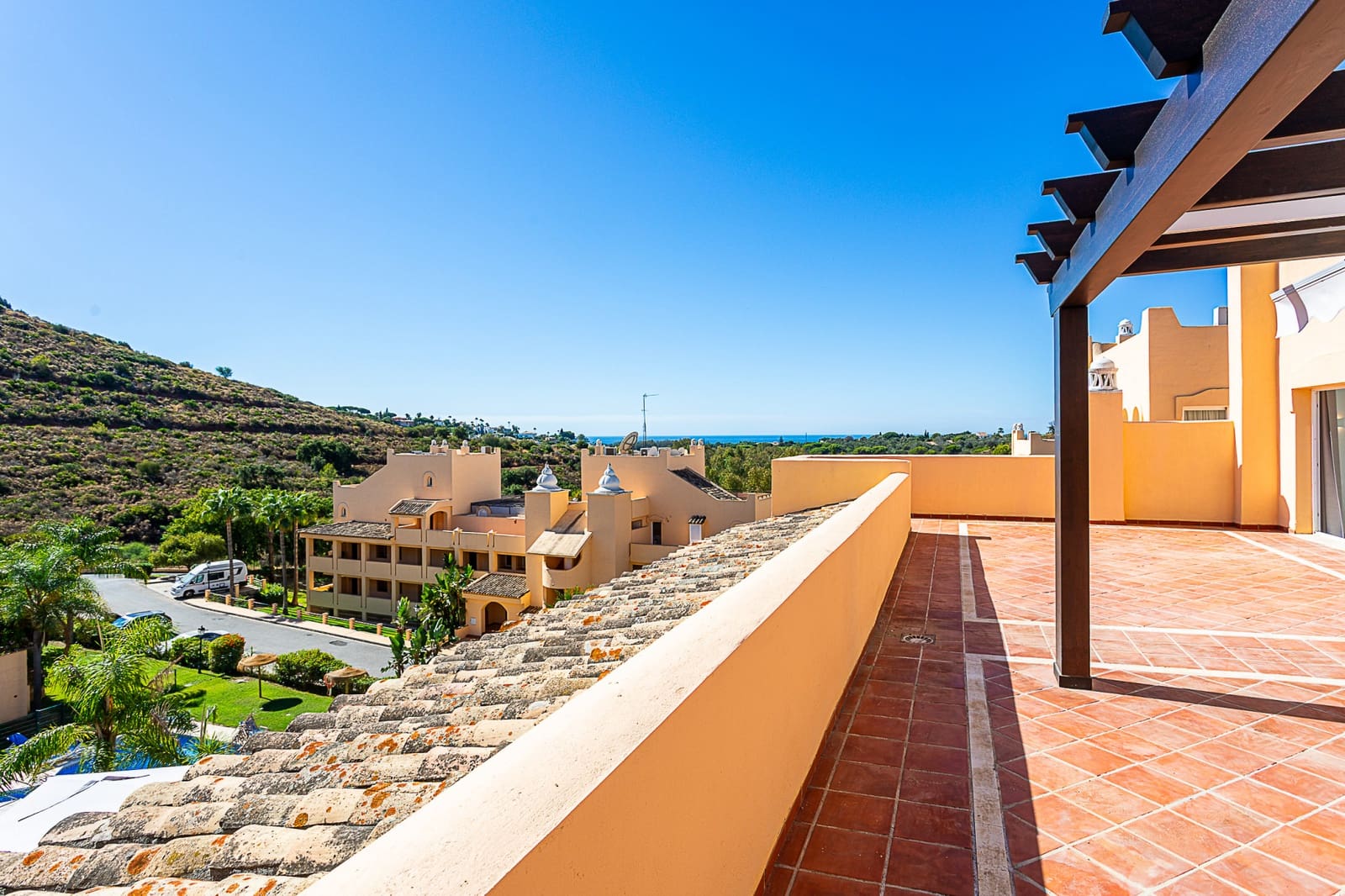 3 soveværelse Penthouse til salg i Marbella med swimmingpool garage - € 725.000 (Ref: 9263926)