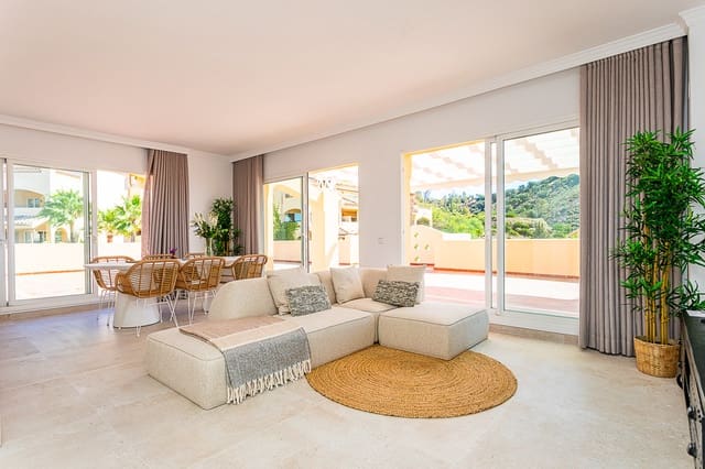 3 soveværelse Penthouse til salg i Marbella med swimmingpool garage - € 725.000 (Ref: 9263926)