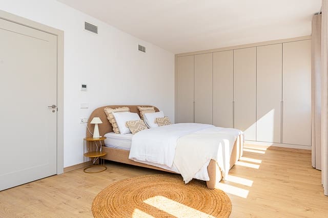 3 soverom Penthouse til salgs i Marbella med svømmebasseng garasje - € 699 000 (Ref: 9263926)
