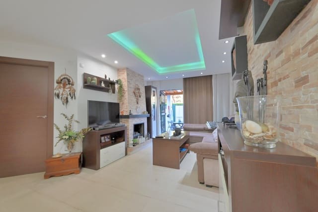 2 soverom Leilighet til salgs i Calahonda, Mijas med svømmebasseng - € 340 000 (Ref: 9271971)