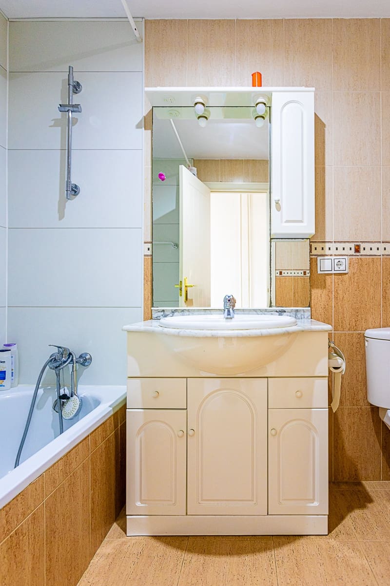 2 soveværelse Lejlighed til salg i Calahonda med swimmingpool garage - € 295.000 (Ref: 9275402)