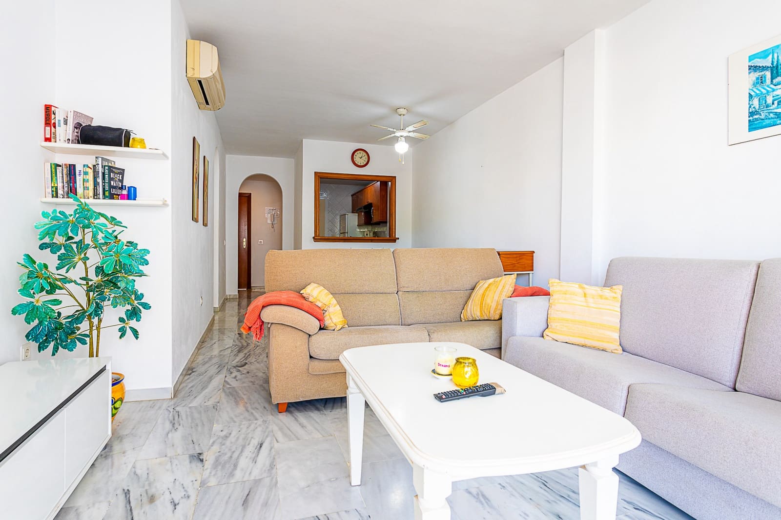 2 soveværelse Lejlighed til salg i Calahonda med swimmingpool garage - € 295.000 (Ref: 9275402)