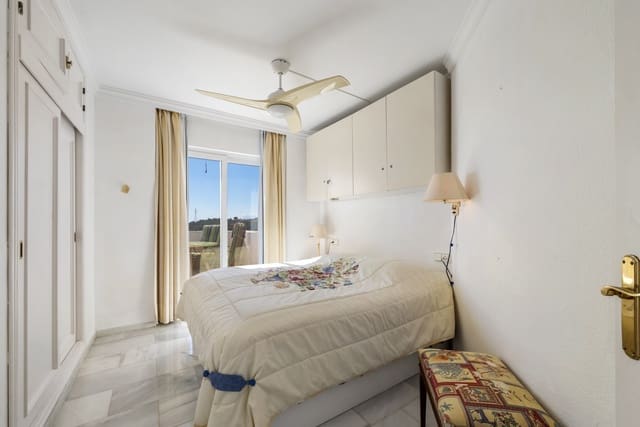 2 bedroom Penthouse for sale in Calahonda, Mijas with pool garage - € 340,000 (Ref: 9290011)