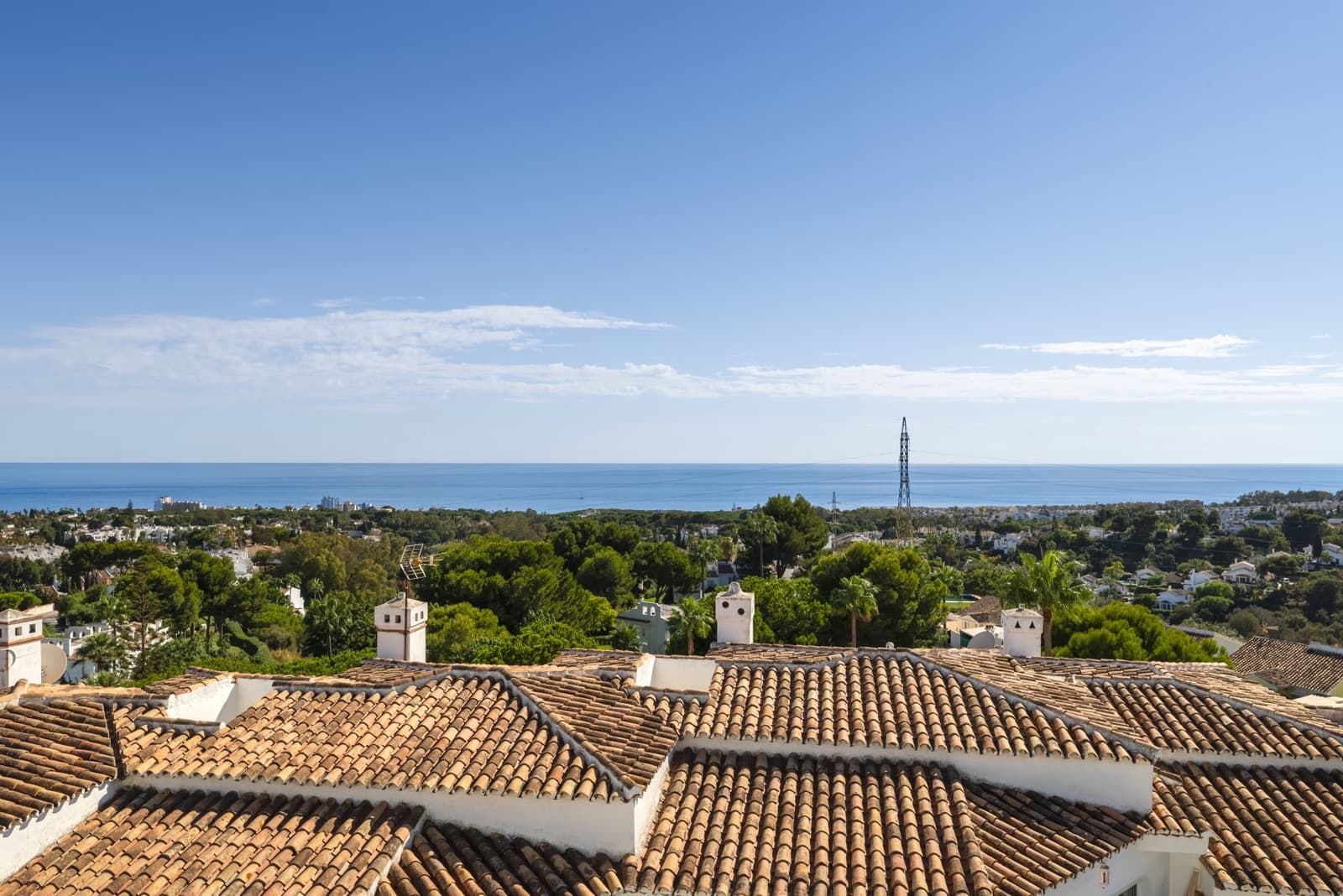 Ático de 2 habitaciones en Calahonda en venta con piscina garaje - 340.000 € (Ref: 9290011)