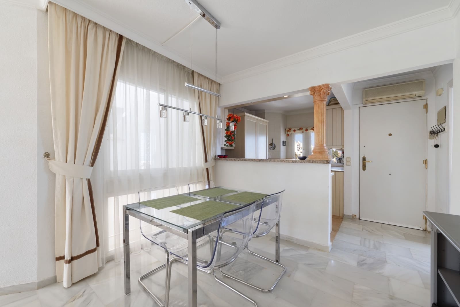 2 slaapkamer Penthouse te koop in Calahonda met zwembad garage - € 340.000 (Ref: 9290011)