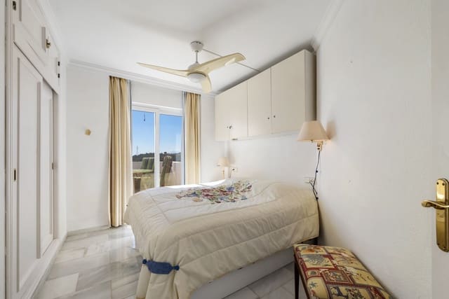 2 soverom Penthouse til salgs i Calahonda, Mijas med svømmebasseng garasje - € 340 000 (Ref: 9290011)