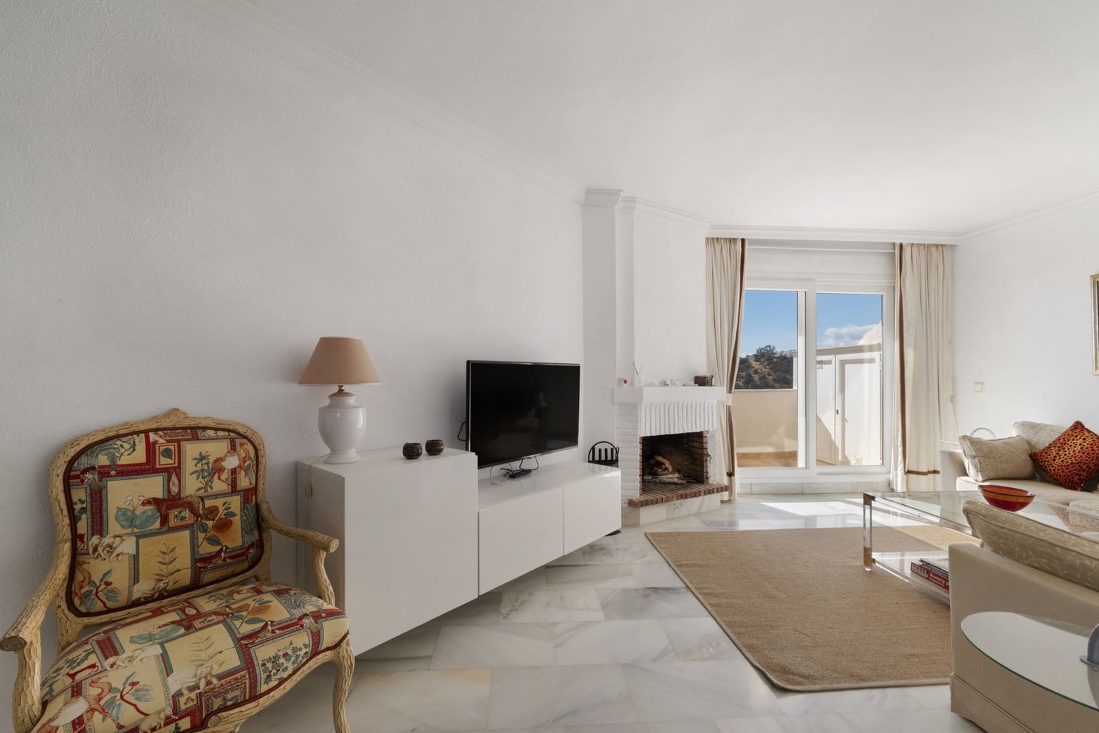 2 slaapkamer Penthouse te koop in Calahonda met zwembad garage - € 340.000 (Ref: 9290011)