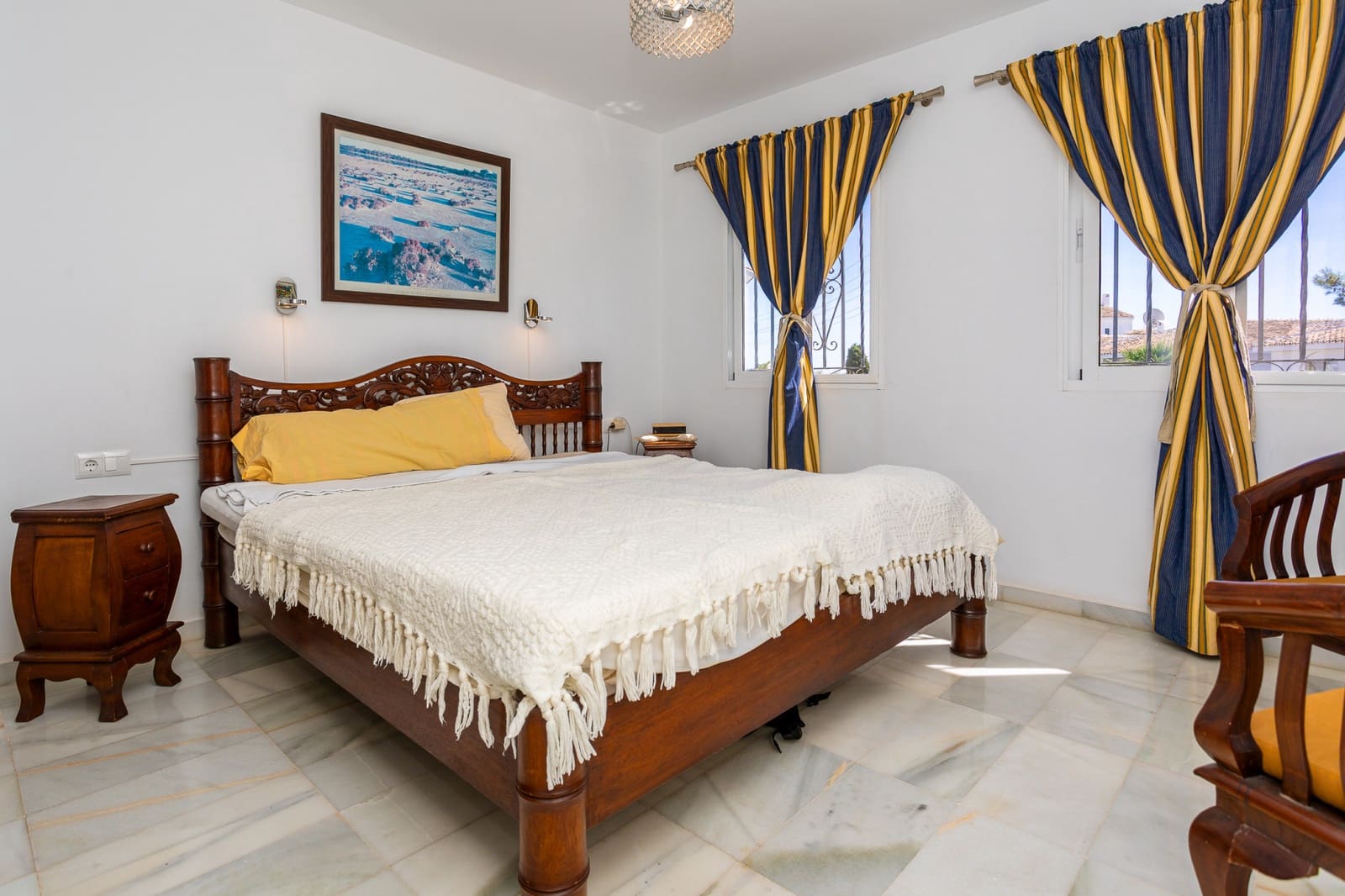 3 Zimmer Doppelhaus zu verkaufen in Calahonda mit Pool - 475.000 € (Ref: 9296528)