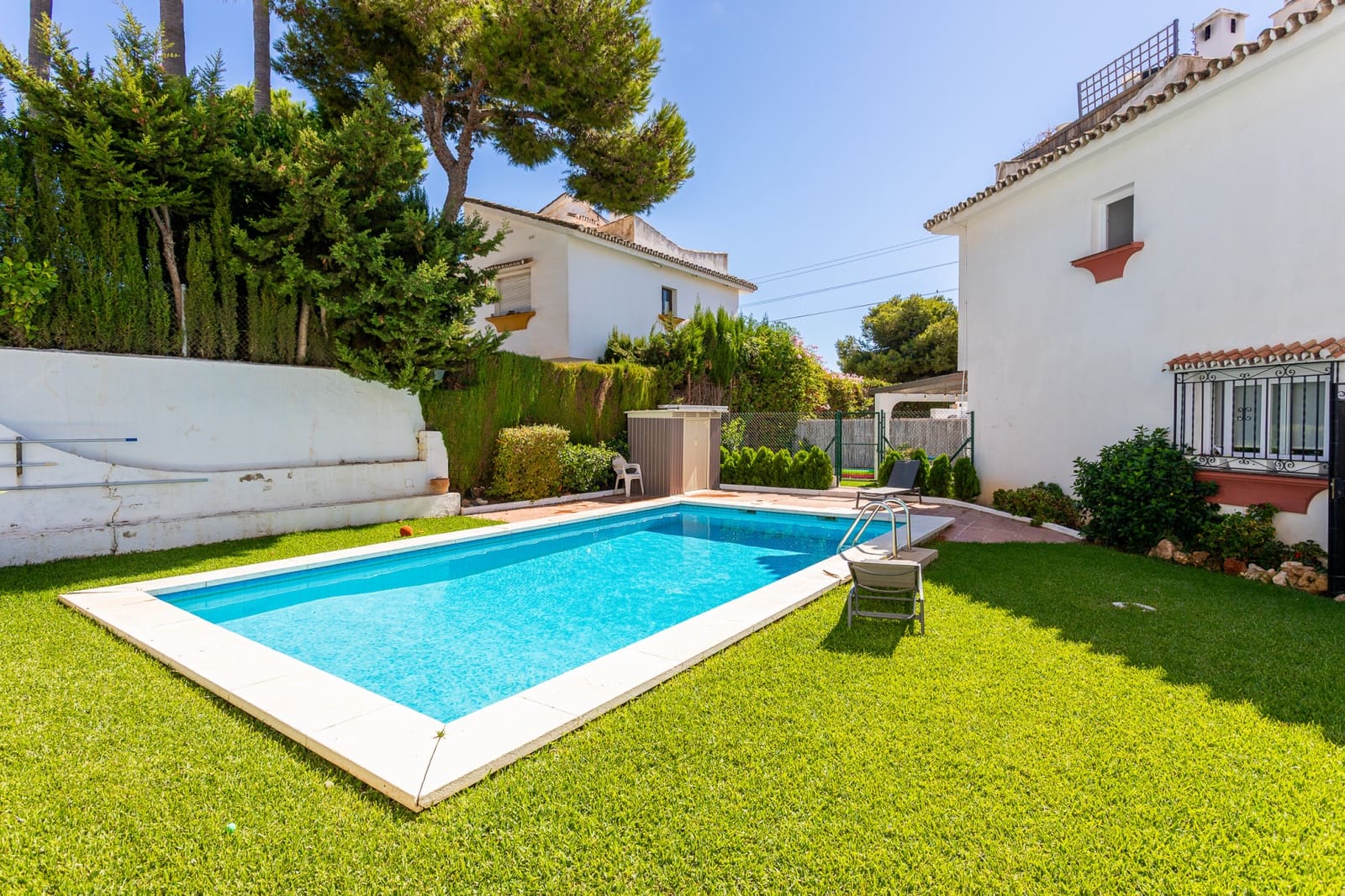 3 Zimmer Doppelhaus zu verkaufen in Calahonda mit Pool - 475.000 € (Ref: 9296528)