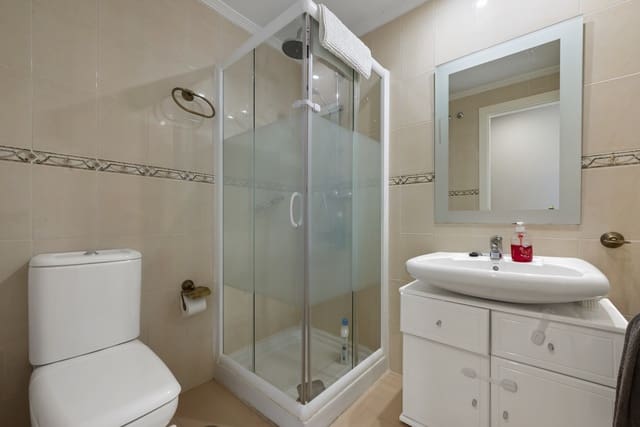 2 bedroom Apartment for sale in La Cala de Mijas, Mijas with pool garage - € 385,000 (Ref: 9304852)