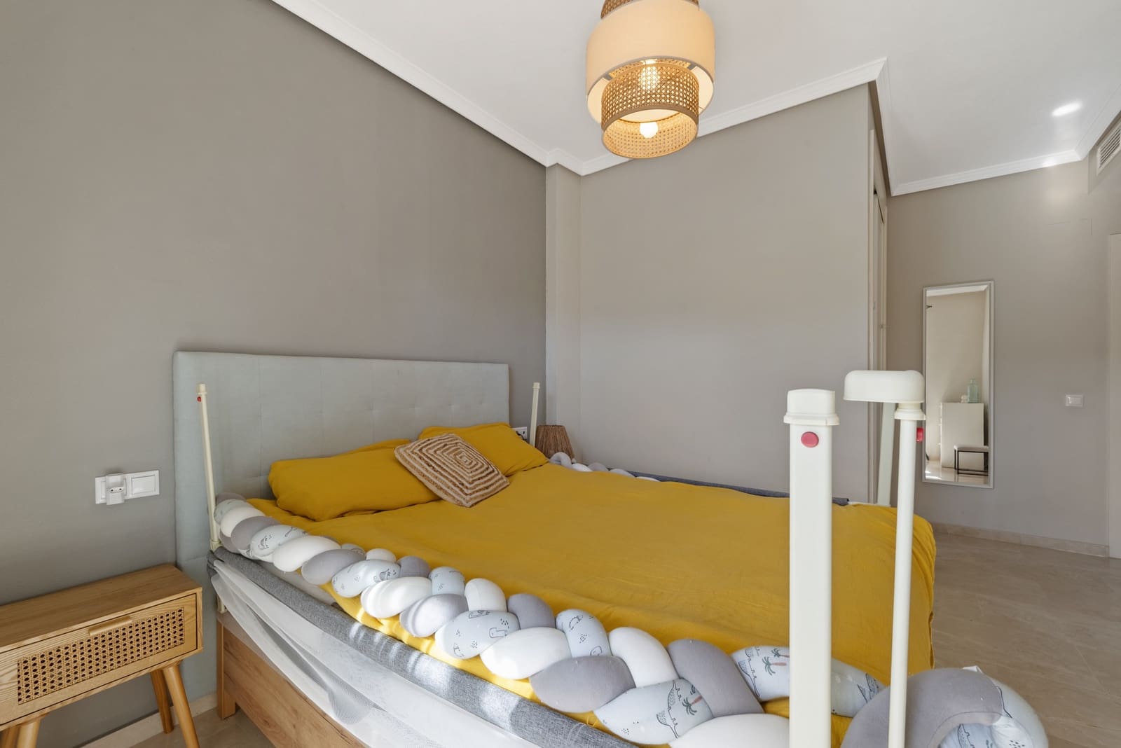 2 Zimmer Apartment zu verkaufen in La Cala de Mijas mit Pool Garage - 360.000 € (Ref: 9304852)