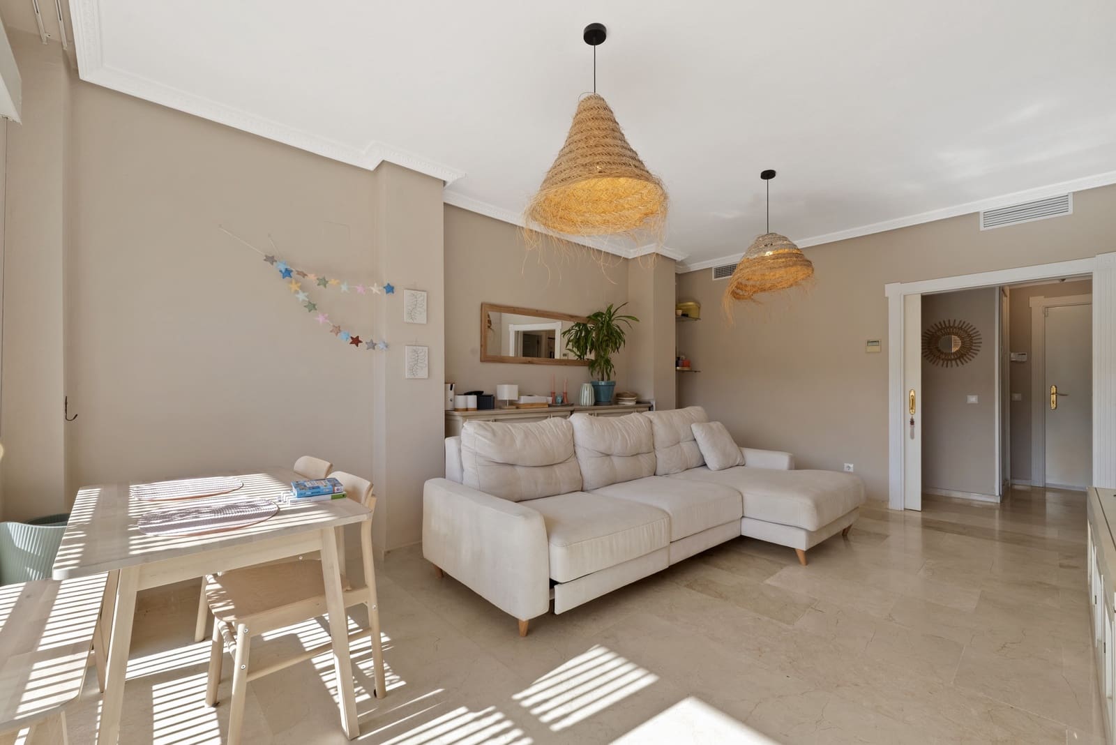 2 Zimmer Apartment zu verkaufen in La Cala de Mijas mit Pool Garage - 360.000 € (Ref: 9304852)